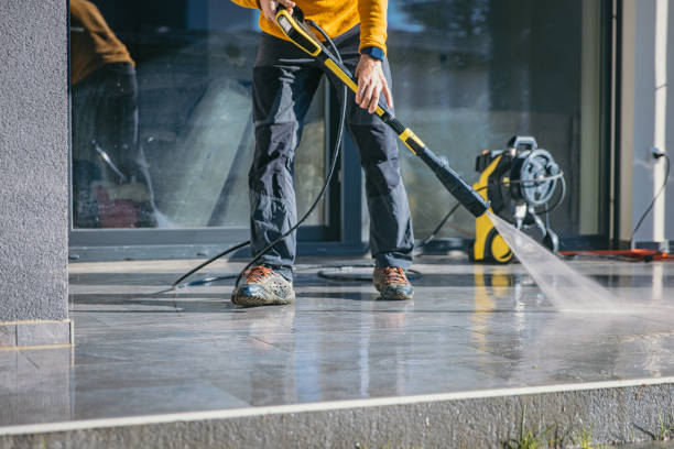 Best Gutter Cleaning  in Pawtucket, RI