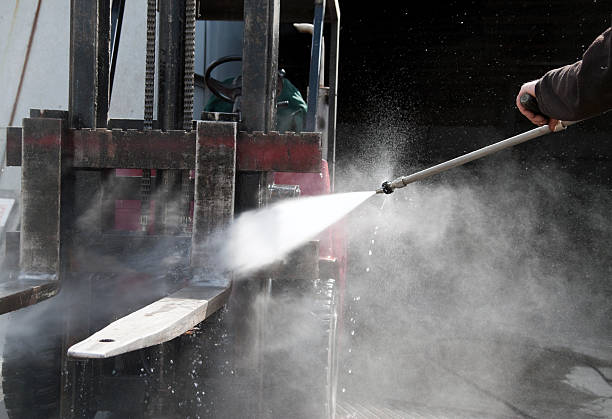 Best Dumpster Area Cleaning  in Pawtucket, RI